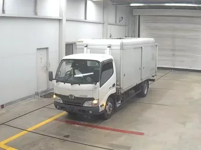 Hino DUTRO