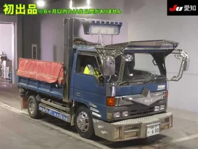 Mazda TITAN