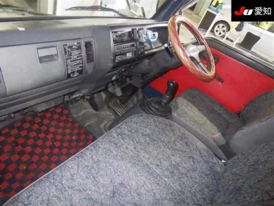 Mazda TITAN