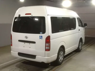 Toyota REGIUS ACE VAN