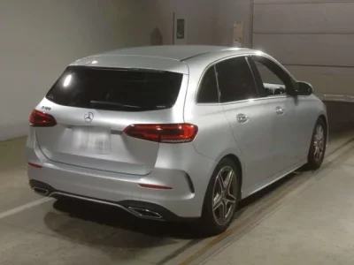 Mercedes-Benz B CLASS