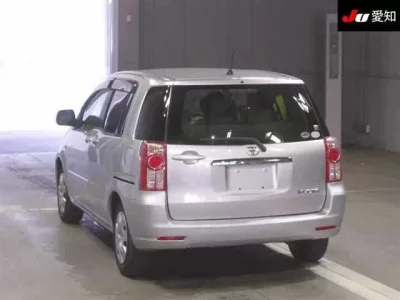 Toyota RAUM
