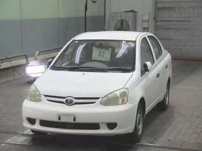 Toyota PLATZ