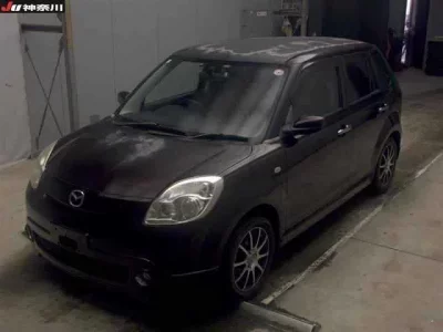 Mazda VERISA