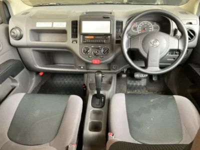 Nissan AD