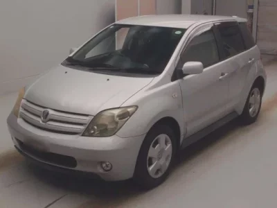 Toyota IST
