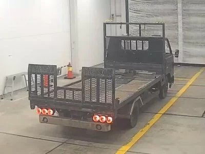 Mazda TITAN