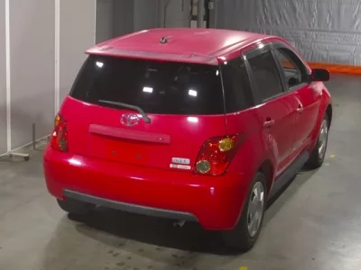 Toyota IST