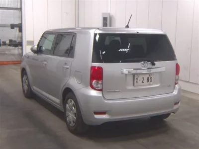 Toyota COROLLA RUMION