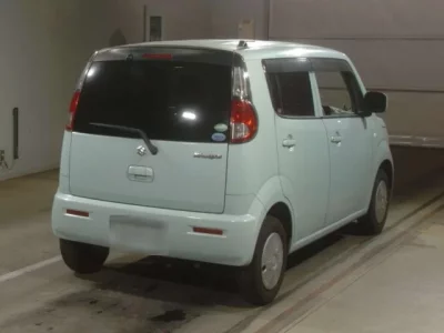 Suzuki MRWAGON