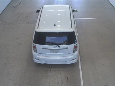 Toyota COROLLA RUMION