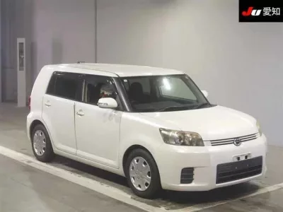 Toyota COROLLA RUMION
