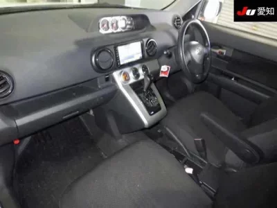 Toyota COROLLA RUMION
