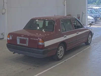 Toyota CROWN COMFORT