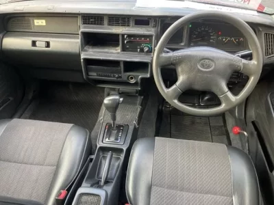 Toyota CROWN COMFORT