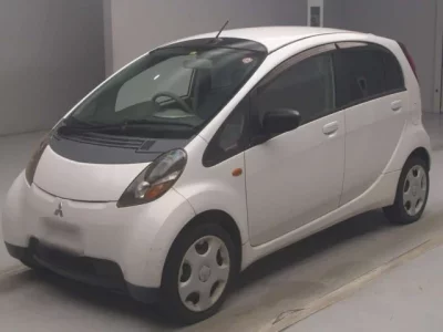 Mitsubishi I