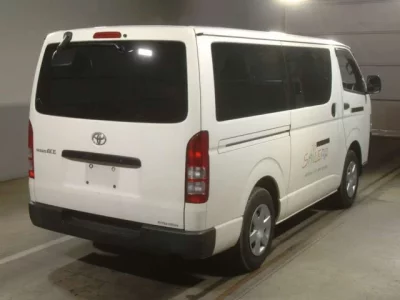 Toyota REGIUS ACE VAN