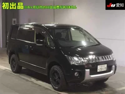 Mitsubishi DELICA D5