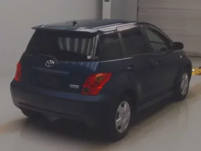 Toyota IST
