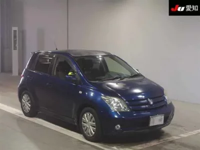 Toyota IST