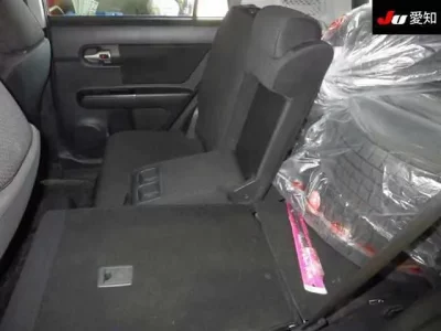 Toyota COROLLA RUMION