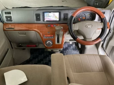 Daihatsu Atrai Wagon