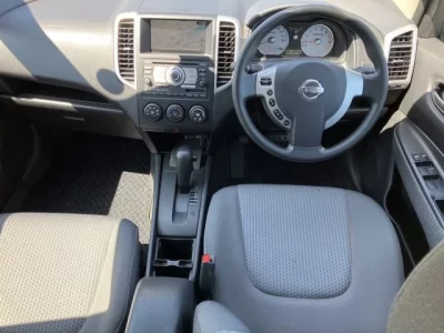 Nissan WINGROAD