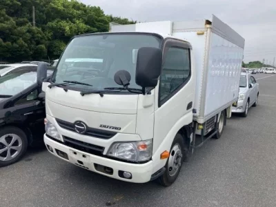 Hino DUTRO