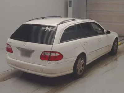 Mercedes-Benz E CLASS WAGON