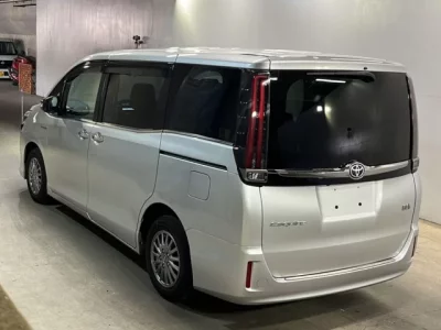 Toyota ESQUIRE