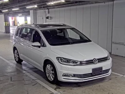 Volkswagen GOLF TOURAN