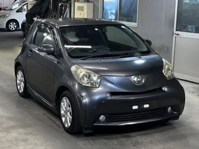 Toyota IQ