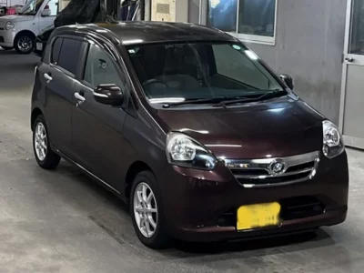 Daihatsu MIRA E S