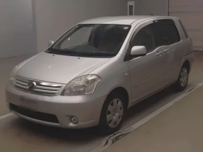 Toyota RAUM