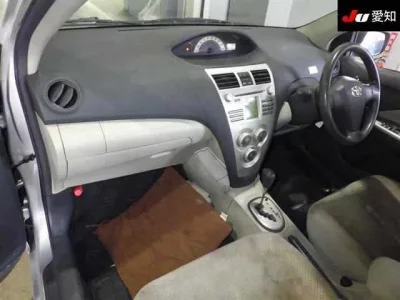 Toyota BELTA