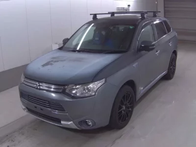 Mitsubishi OUTLANDER PHEV