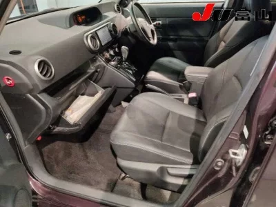 Toyota COROLLA RUMION