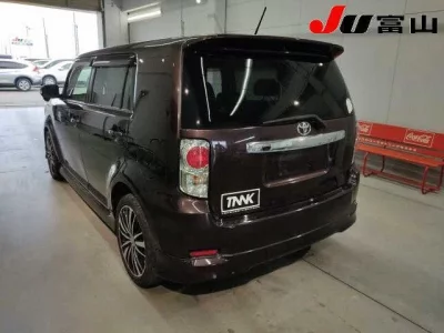 Toyota COROLLA RUMION