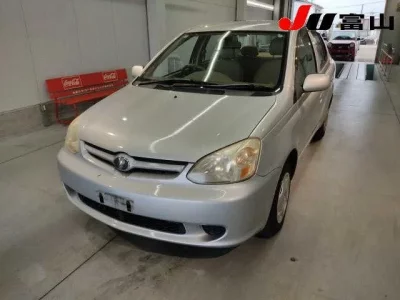 Toyota PLATZ