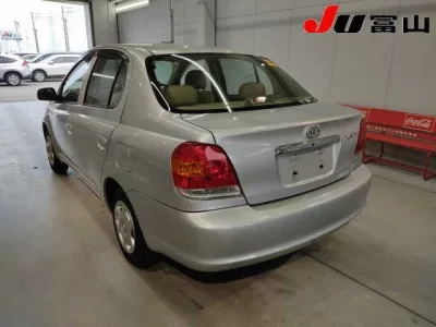 Toyota PLATZ