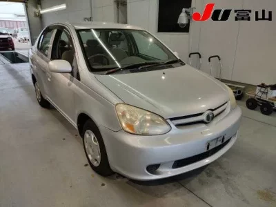Toyota PLATZ