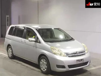 Toyota ISIS