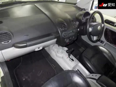 Volkswagen NEW BEETLE