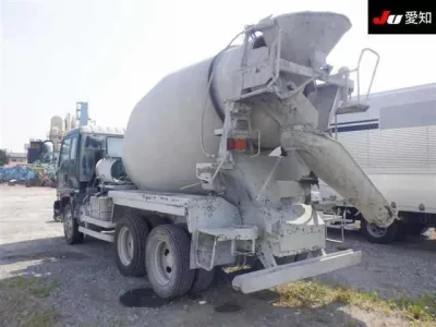 Isuzu TRUCK
