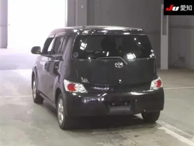 Toyota BB