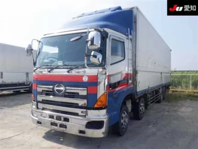 Hino TRUCK