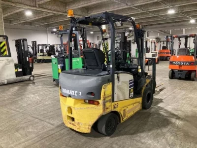 KOMATSU FORKLIFT