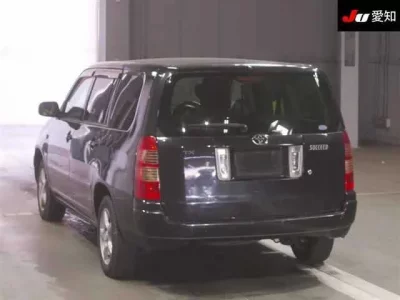 Toyota SUCCEED