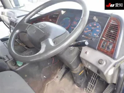 Hino TRUCK