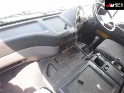 Hino TRUCK